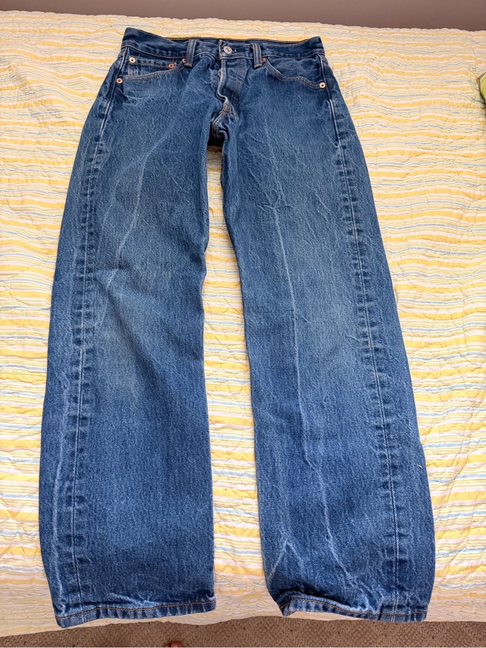 Vintage Levi 501s 30x30. Classic Wash 👖